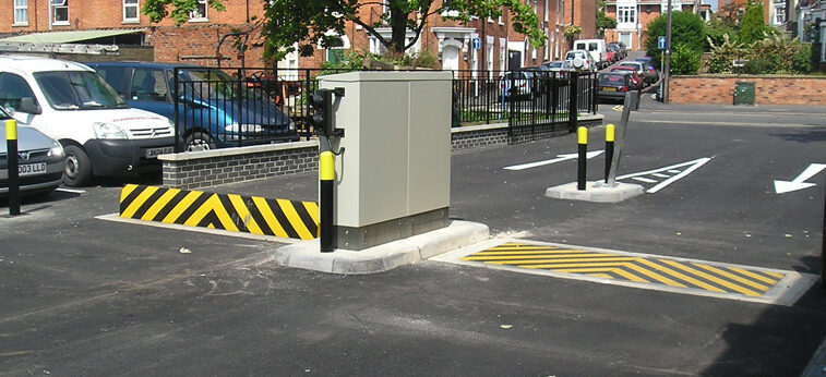 Heavy duty road blocker security installation and call-out repairs London Hertfordshire Midlands – Industrial Gates and Barrier Systems