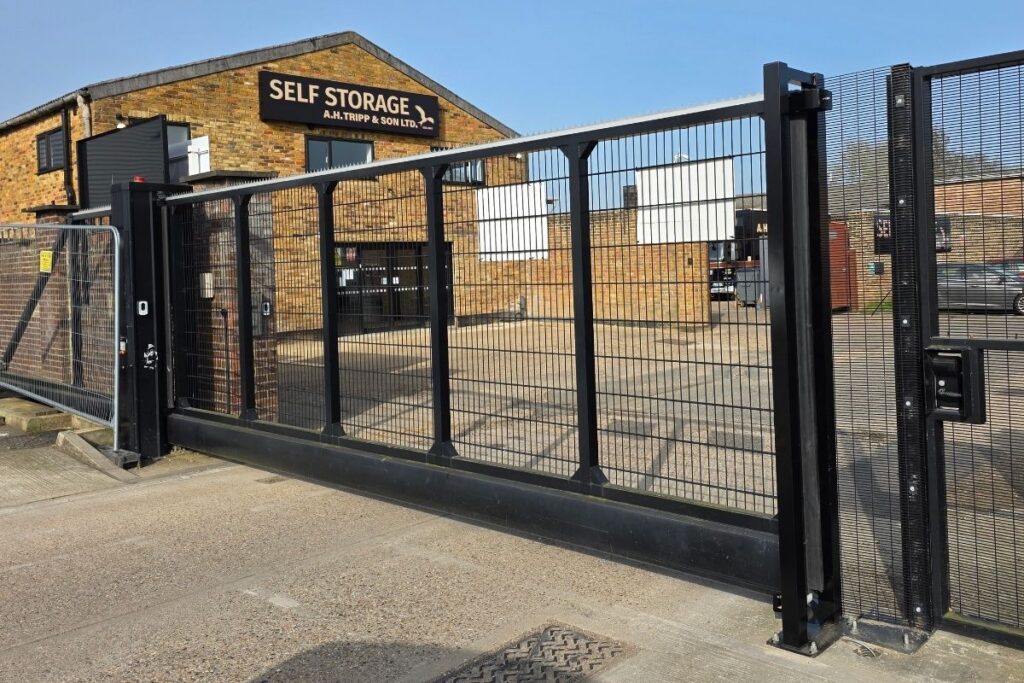 Automatic sliding gate installation and repair Hertfordshire London Midlands – Industrial Gates and Barrier Systems